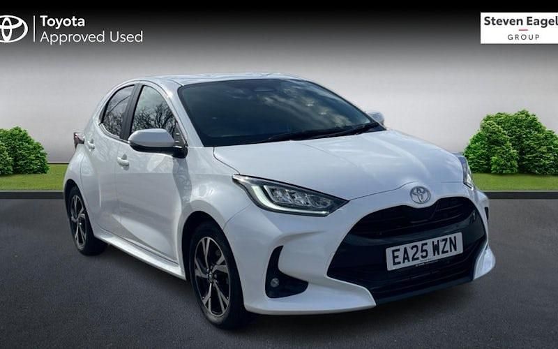 Used Toyota Yaris Hybrid Design 116 HP (85 kW) 2026 Hatchback