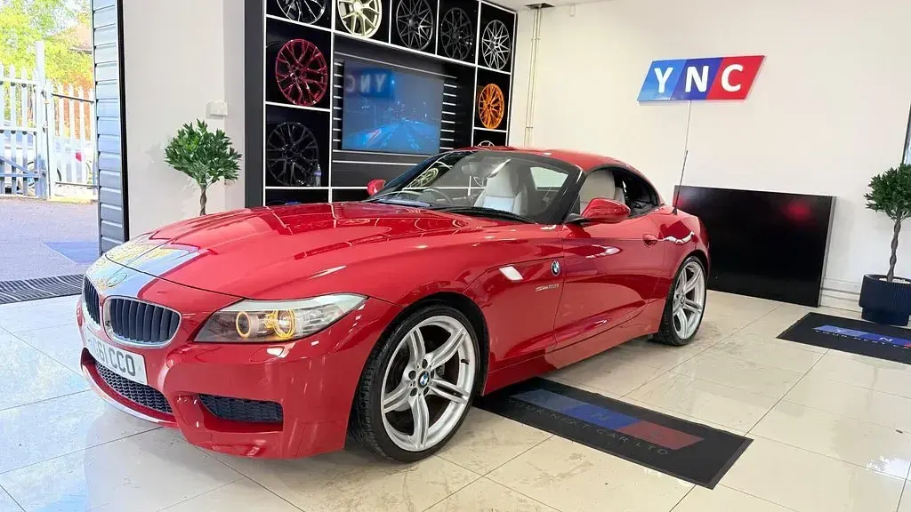 Used BMW Z4 M Sport 204 HP (150 kW) 2011 Red Cabriolet