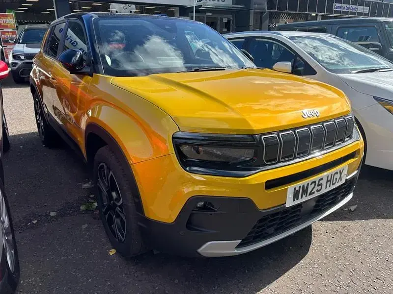 Used Jeep Avenger Summit 101 HP (74 kW) 2025 SUV