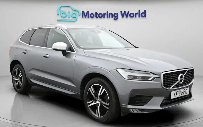 Usado Volvo XC60 R-Design 190 CV (139 kW) 2019 SUV