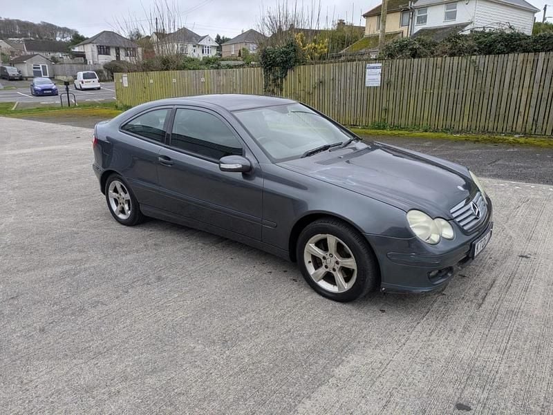 Used Mercedes C180 SE 2006 Grey Coupe