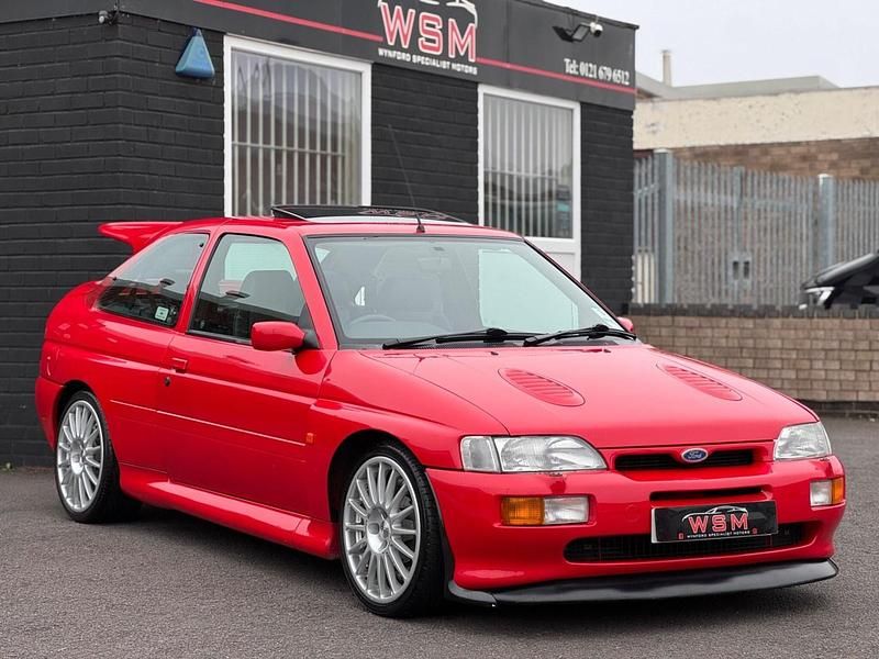 Red Used 1996 Ford Escort Hatchback | £64,950 - Image 1/4