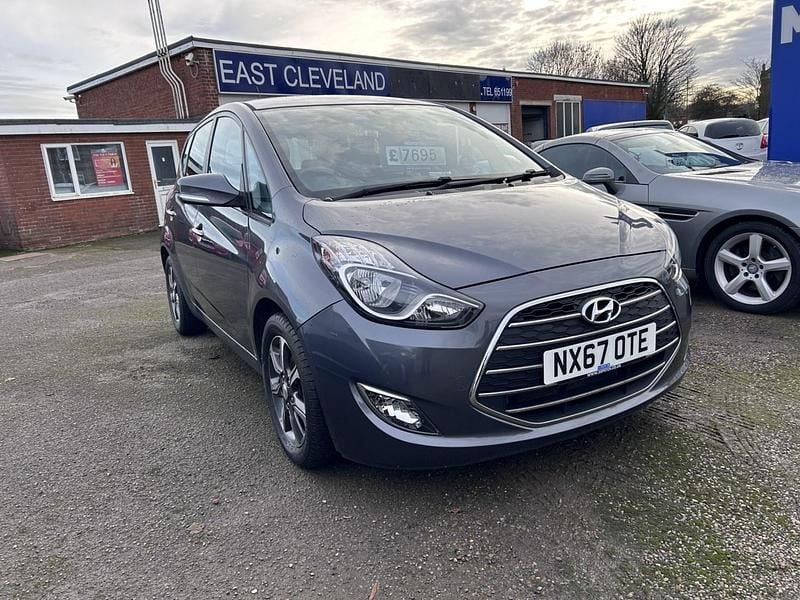 Grey Used 2017 Hyundai ix20 SE Hatchback | £7,695 (Fair price) - Image 1/4