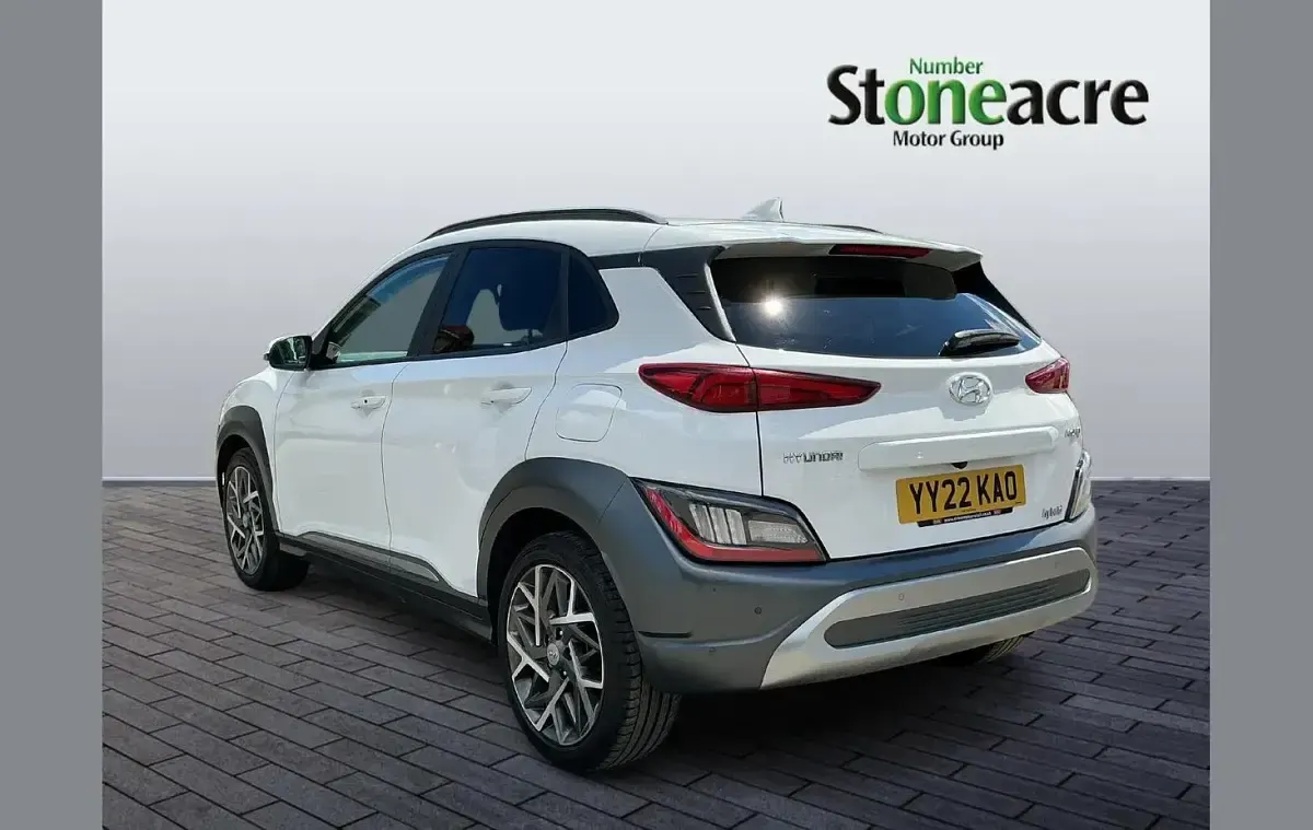 Used Hyundai Kona Ultimate 141 HP (103 kW) 2022 White SUV
