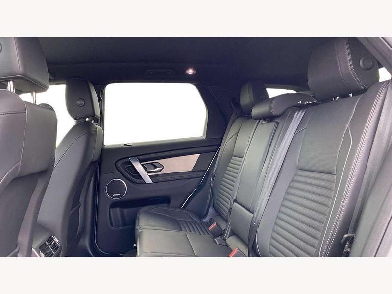 Used Land Rover Discovery Sport SE Dynamic 204 HP (150 kW) 2025 White SUV