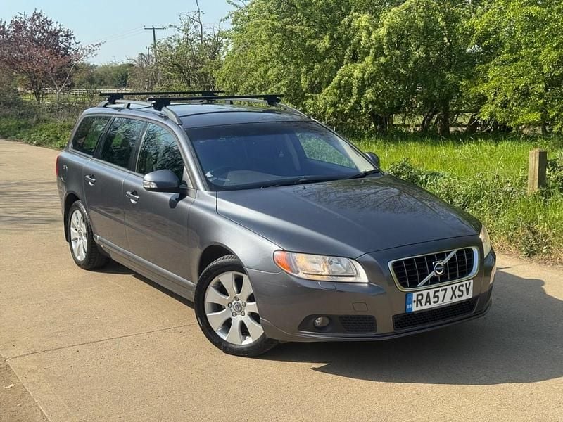 Używany Volvo V70 SE 2007 Szary Kombi
