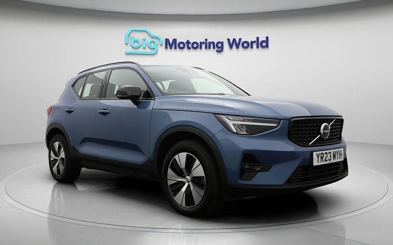 Used Volvo XC40 Plus 211 HP (155 kW) 2023 Blue SUV