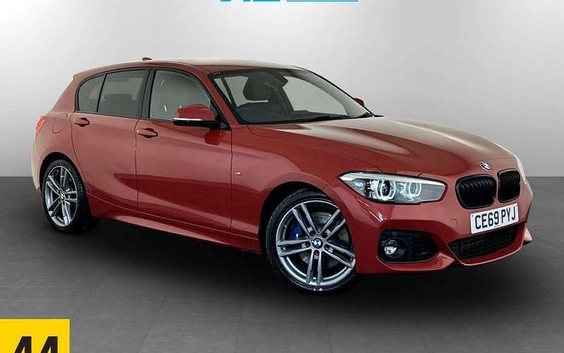Used BMW 118 M Sport 136 HP (100 kW) 2019 Red Hatchback