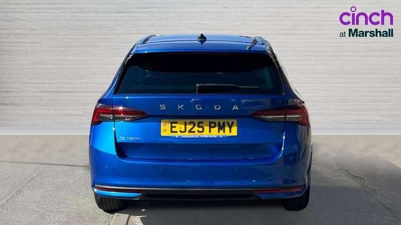 Used Skoda Octavia SE L 150 HP (110 kW) 2025 Blue Estate