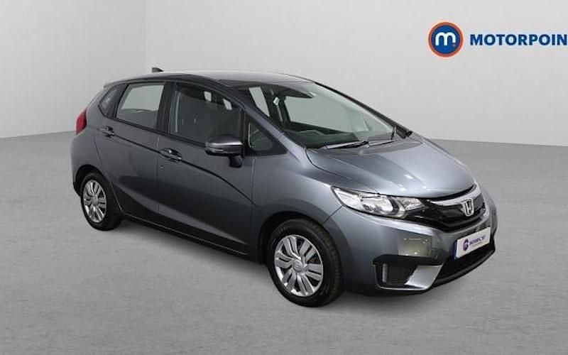 Second-hand Honda Jazz S 102 CP (75 kW) 2017 Hatchback