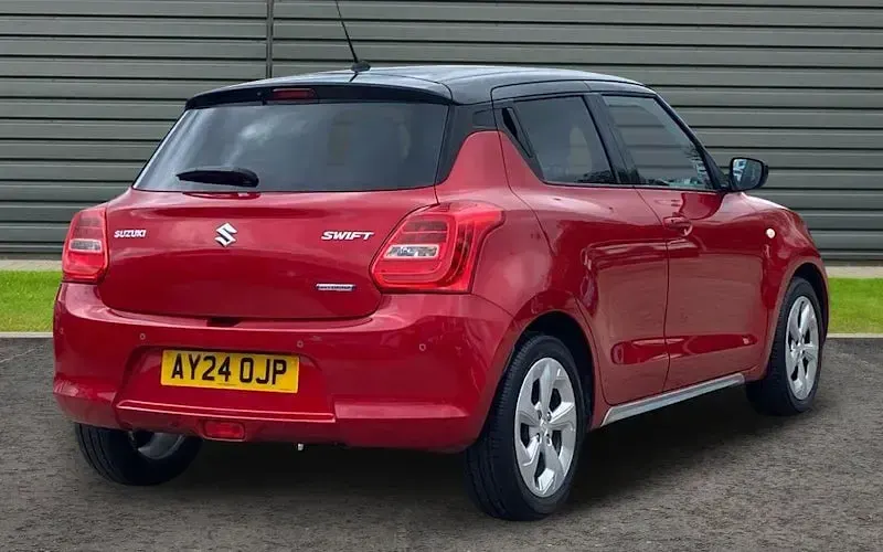 Used Suzuki Swift SZ-T 83 HP (61 kW) 2023 Red Hatchback