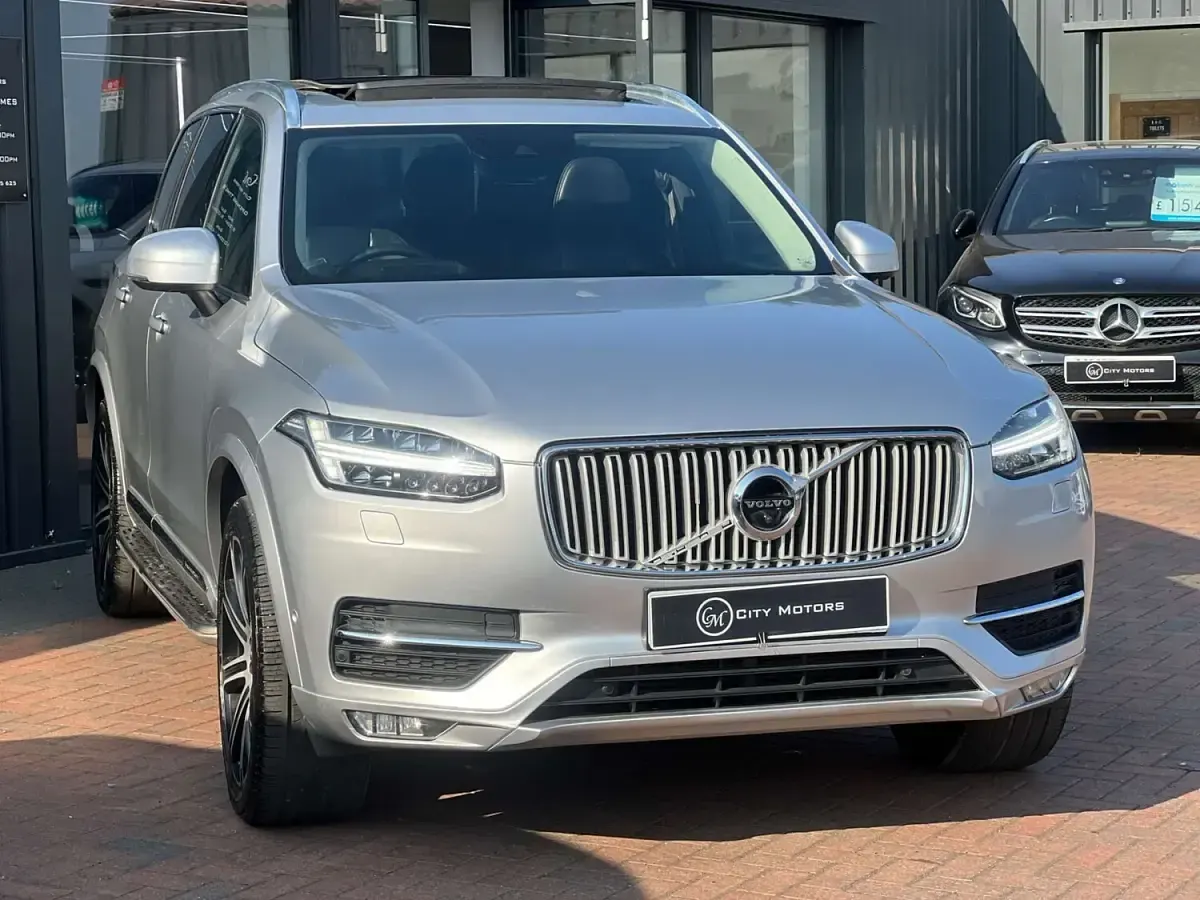 Used Volvo XC90 Inscription 235 HP (172 kW) 2017 Silver SUV