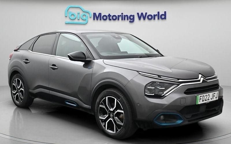 Usado Citroën e-C4 Shine 100 kW (136 HP) 2022 Citadino