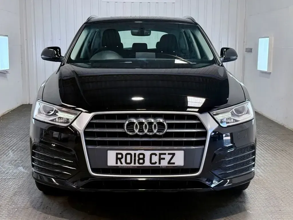 Begagnad Audi Q3 S-Line 184 HK (135 kW) 2018 Svart SUV