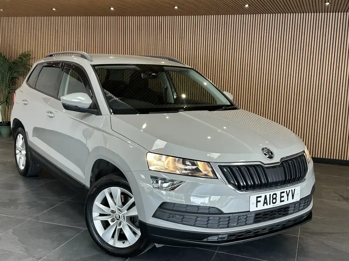 Used Skoda Karoq SE Technology 115 HP (84 kW) 2018 Grey SUV