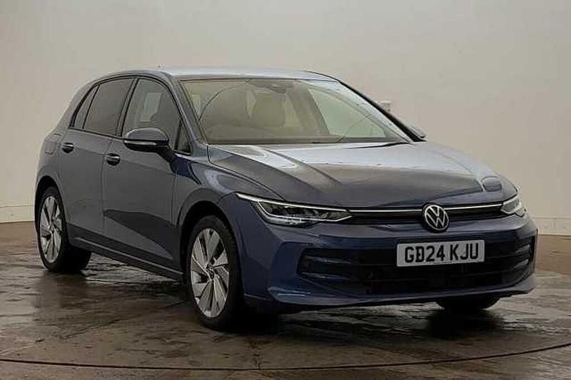 Used 2024 VW Golf VIII | £21,999 (Fair price) - Image 1/4