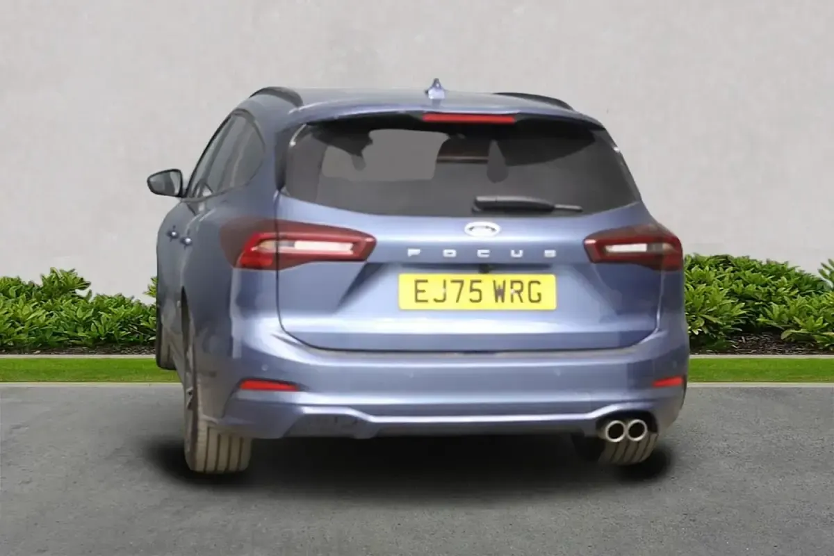 New Ford Focus ST-Line X 155 HP (114 kW) 2025 Blue Estate
