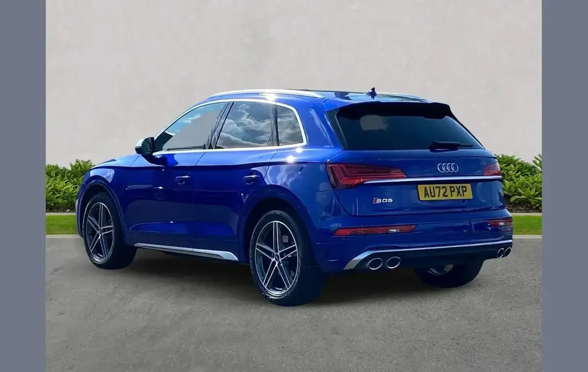 Używany Audi SQ5 Comfort 341 KM (250 kW) 2022 Niebieski SUV