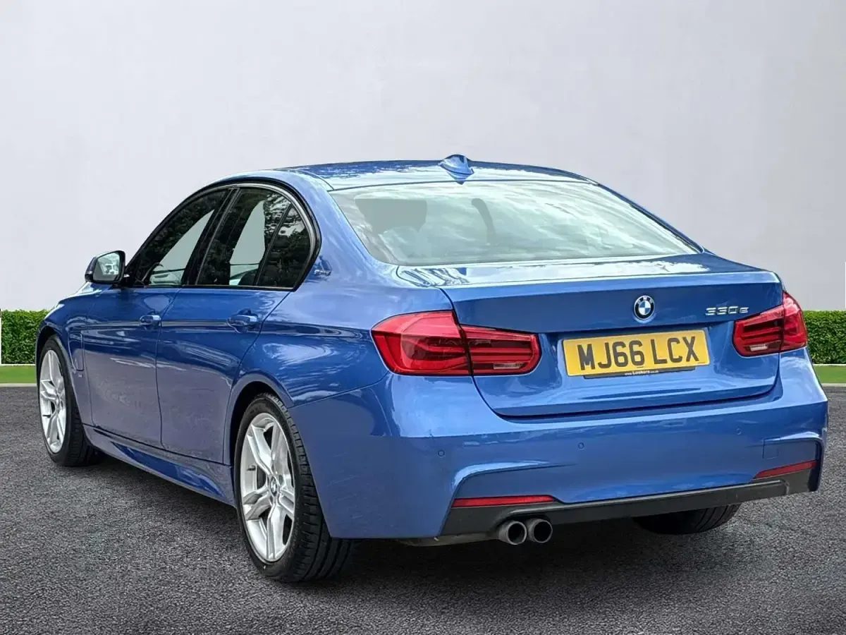 Used BMW 330e M Sport 252 HP (185 kW) 2016 Blue Sedan