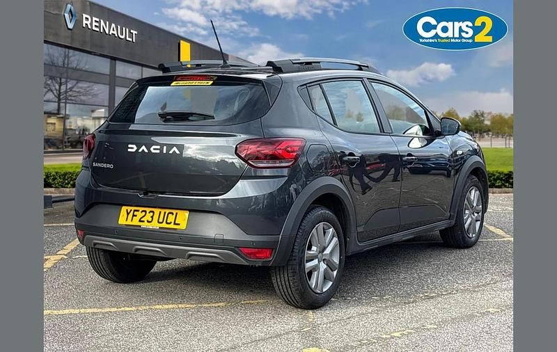 Used Dacia Sandero Expression 90 HP (66 kW) 2023 Grey SUV