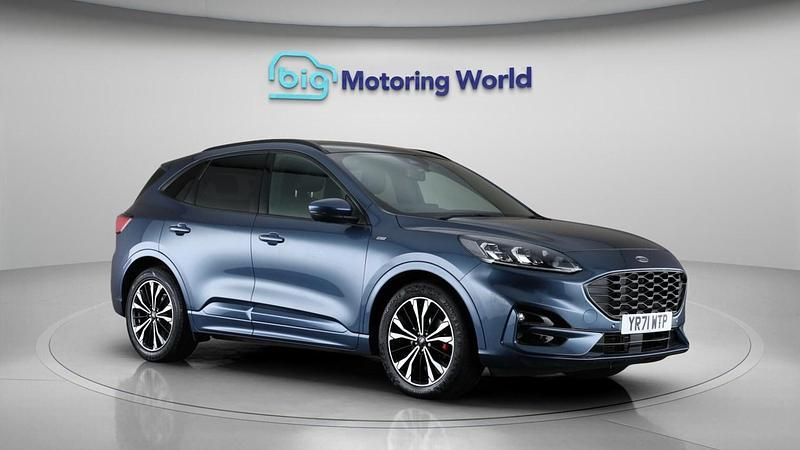 Blue Used 2021 Ford Kuga ST-Line X SUV | £17,000 (Fair price) - Image 1/4