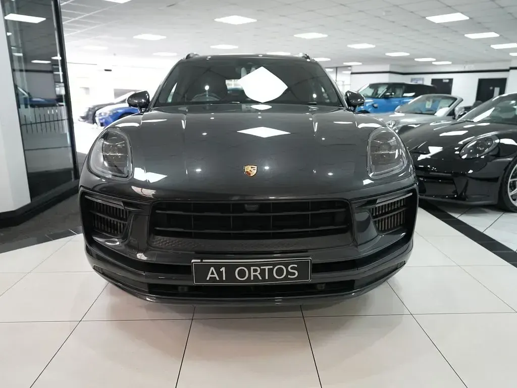 Used Porsche Macan 380 HP (279 kW) 2022 Grey SUV