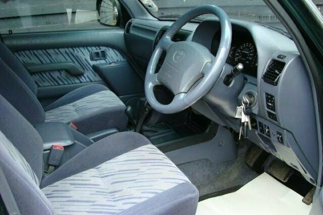 Used Toyota Land Cruiser 123 HP (90 kW) 1998 SUV