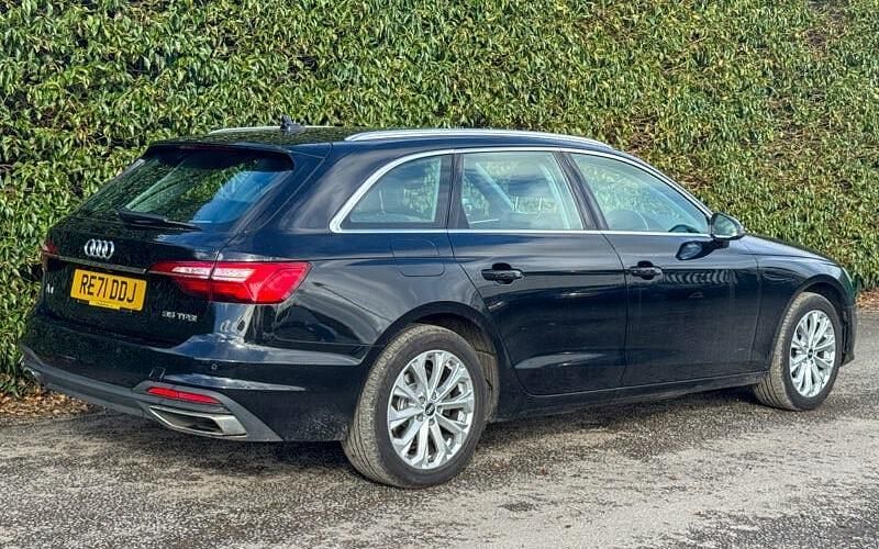 Used Audi A4 Design 150 HP (110 kW) 2023 Estate