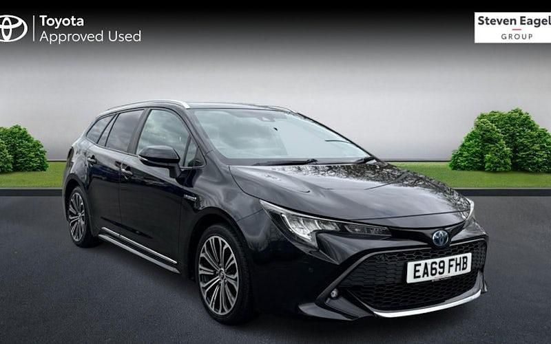 Used Toyota Corolla Design 184 HP (135 kW) 2022 Estate