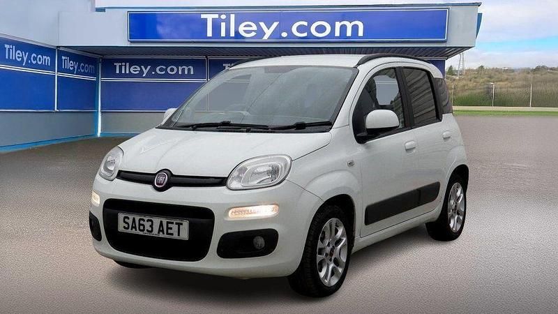 Usado Fiat Panda Lounge 69 HP (50 kW) 2014 Branco Citadino