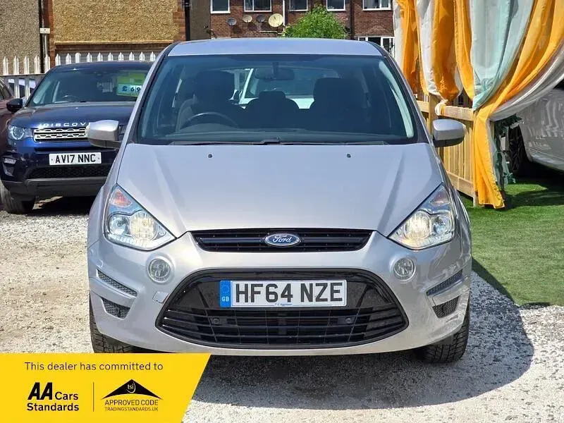 Used Ford S-MAX Zetec 2014 Silver MPV