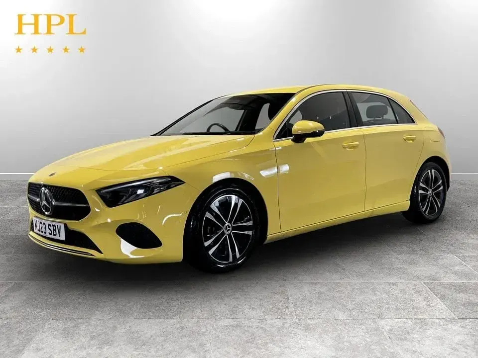 Used Mercedes A180 Executive 150 HP (110 kW) 2023 Yellow Hatchback