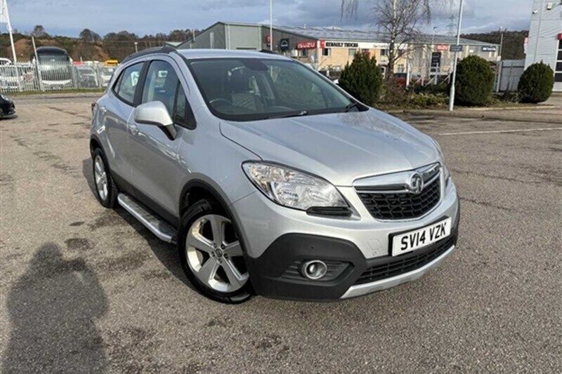 White Used 2013 Vauxhall Mokka S SUV | £5,995 (Fair price) - Image 1/1