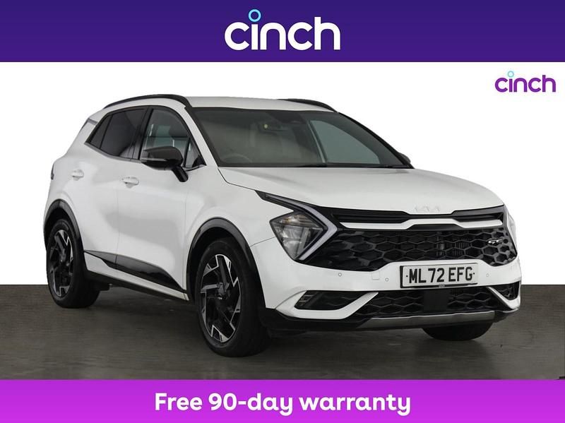 White Used 2022 Kia Sportage GT-Line SUV | £21,299 (Fair price) - Image 1/3