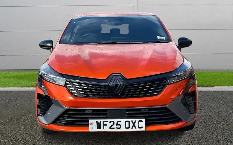 Used Renault Clio Esprit Alpine 143 HP (105 kW) 2025 Red Hatchback