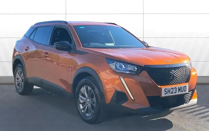 Second-hand Peugeot 2008 Active+ 101 CP (74 kW) 2023 Portocaliu SUV