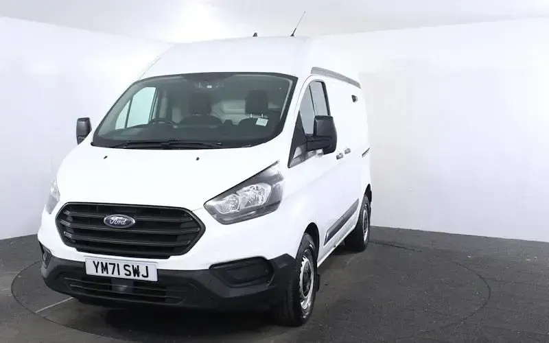Used Ford Transit Custom S 131 HP (96 kW) 2022 White Van