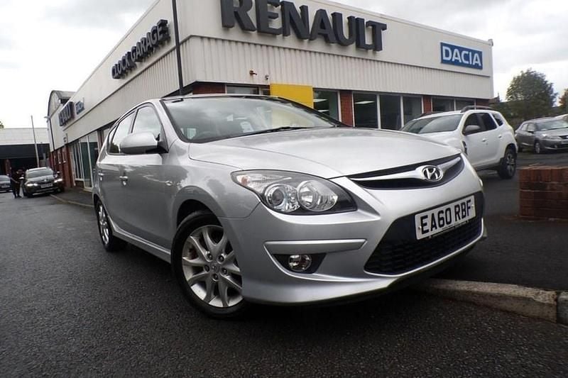 Silver Used 2010 Hyundai i30 Comfort Hatchback | £2,695 (Fair price) - Image 1/1