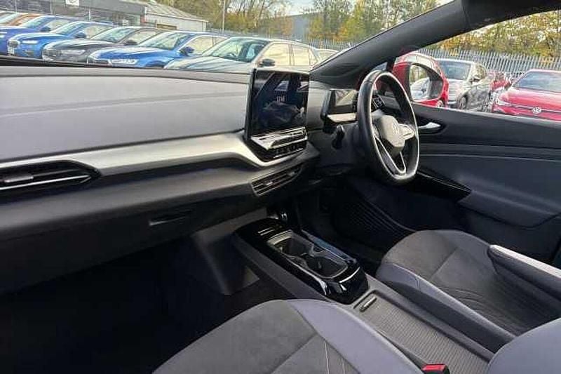Image 2/4