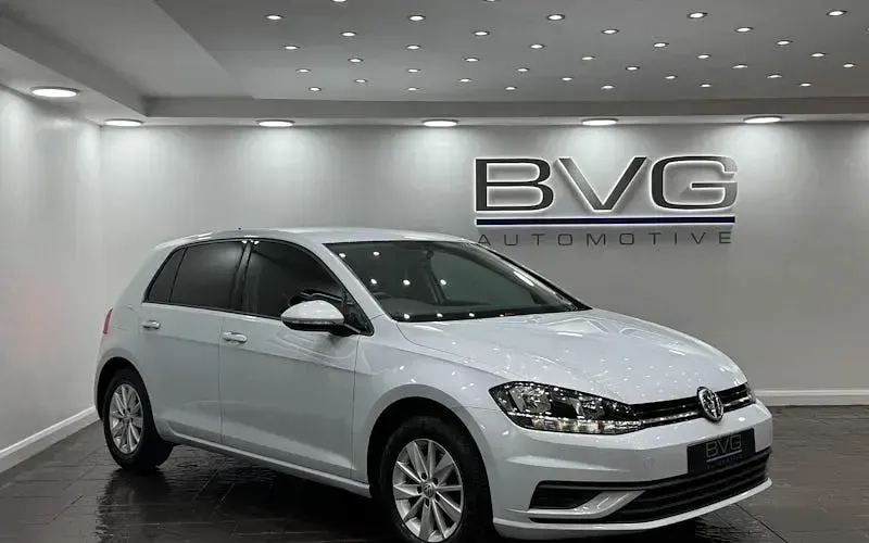 Used VW Golf VII S 125 HP (91 kW) 2018 Hatchback