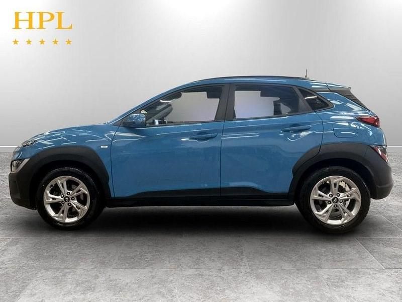Second-hand Hyundai Kona SE 120 CP (88 kW) 2023 Albastru SUV