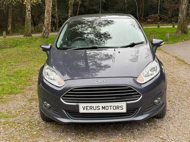 Used Ford Fiesta Zetec 2014 Grey Hatchback