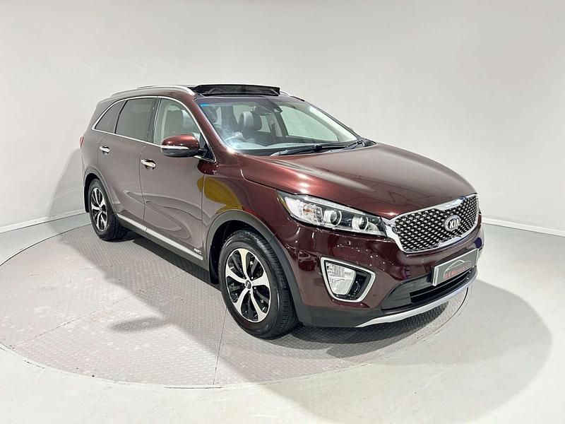 Used Kia Sorento 197 HP (144 kW) 2017 Red SUV