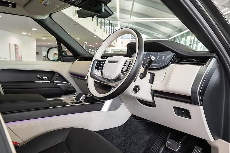 Ny Land Rover Range Rover Autobiography 2025 Grå SUV