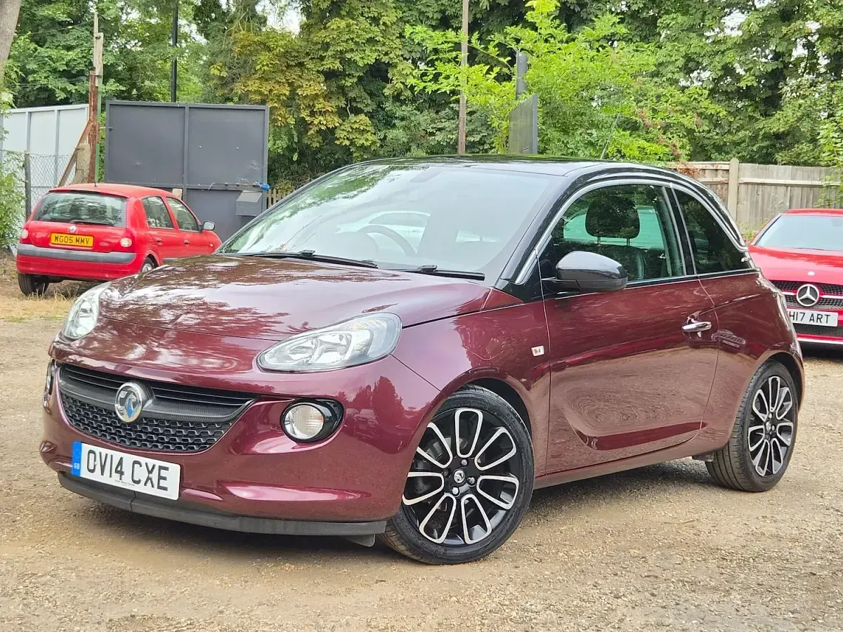 Used Vauxhall Adam Glam 100 HP (73 kW) 2014 Red Hatchback
