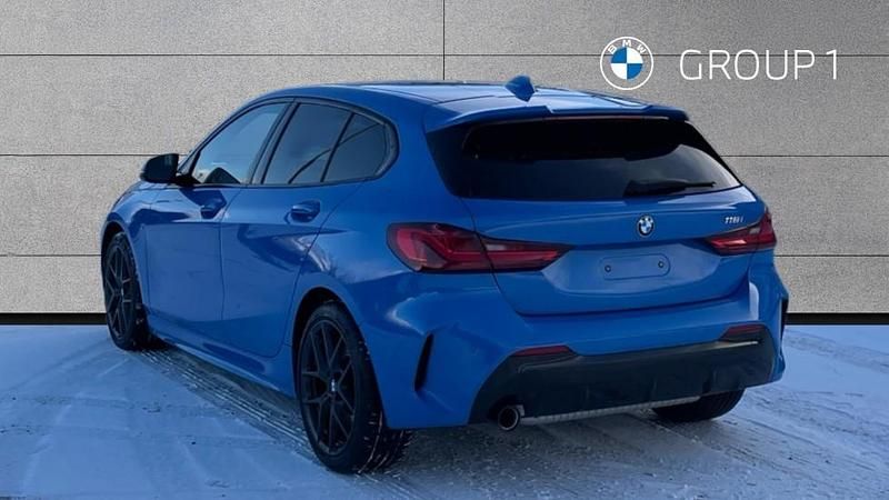 Used BMW 118 M Sport 134 HP (98 kW) 2023 Blue Hatchback