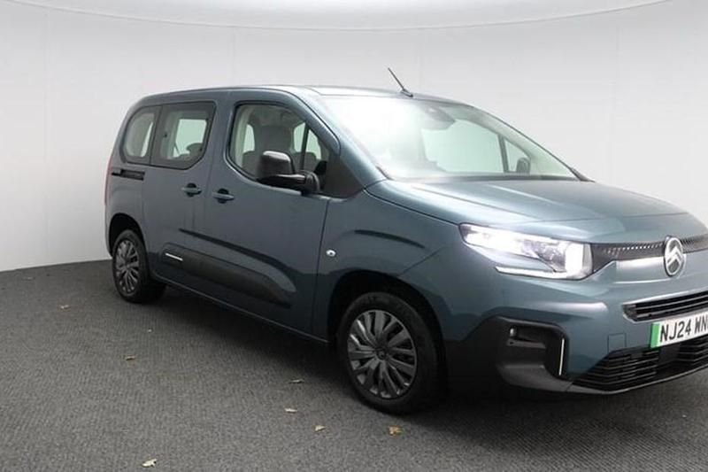 Used Citroën e-Berlingo 100 kW (136 HP) 2024 MPV