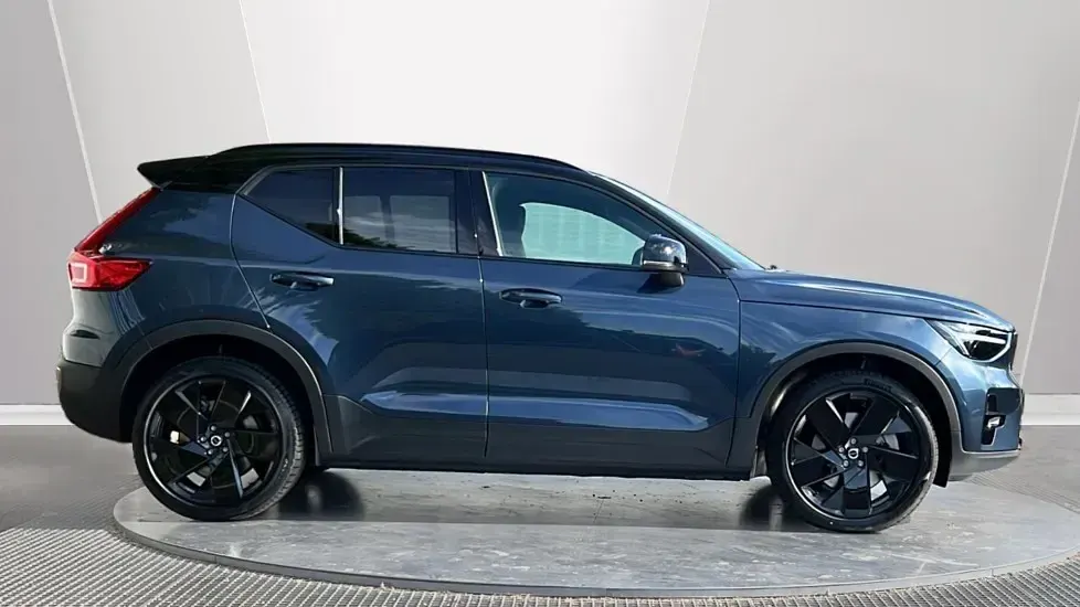 New Volvo EX40 Plus 325 kW (442 HP) 2026 Metallic  denim blue SUV