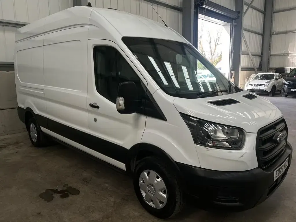 Used Ford Transit 130 HP (95 kW) 2022 White Van