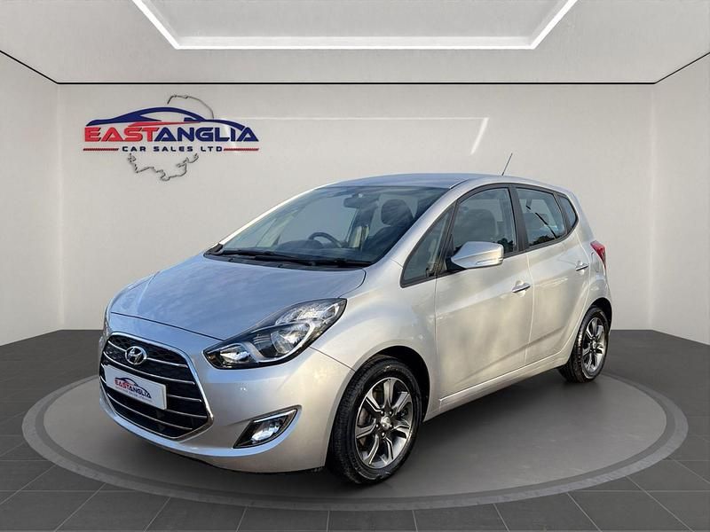 Used Hyundai ix20 SE 2017 Silver Hatchback